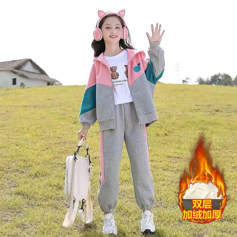 女童秋冬装(女孩子秋冬季衣服搭配)